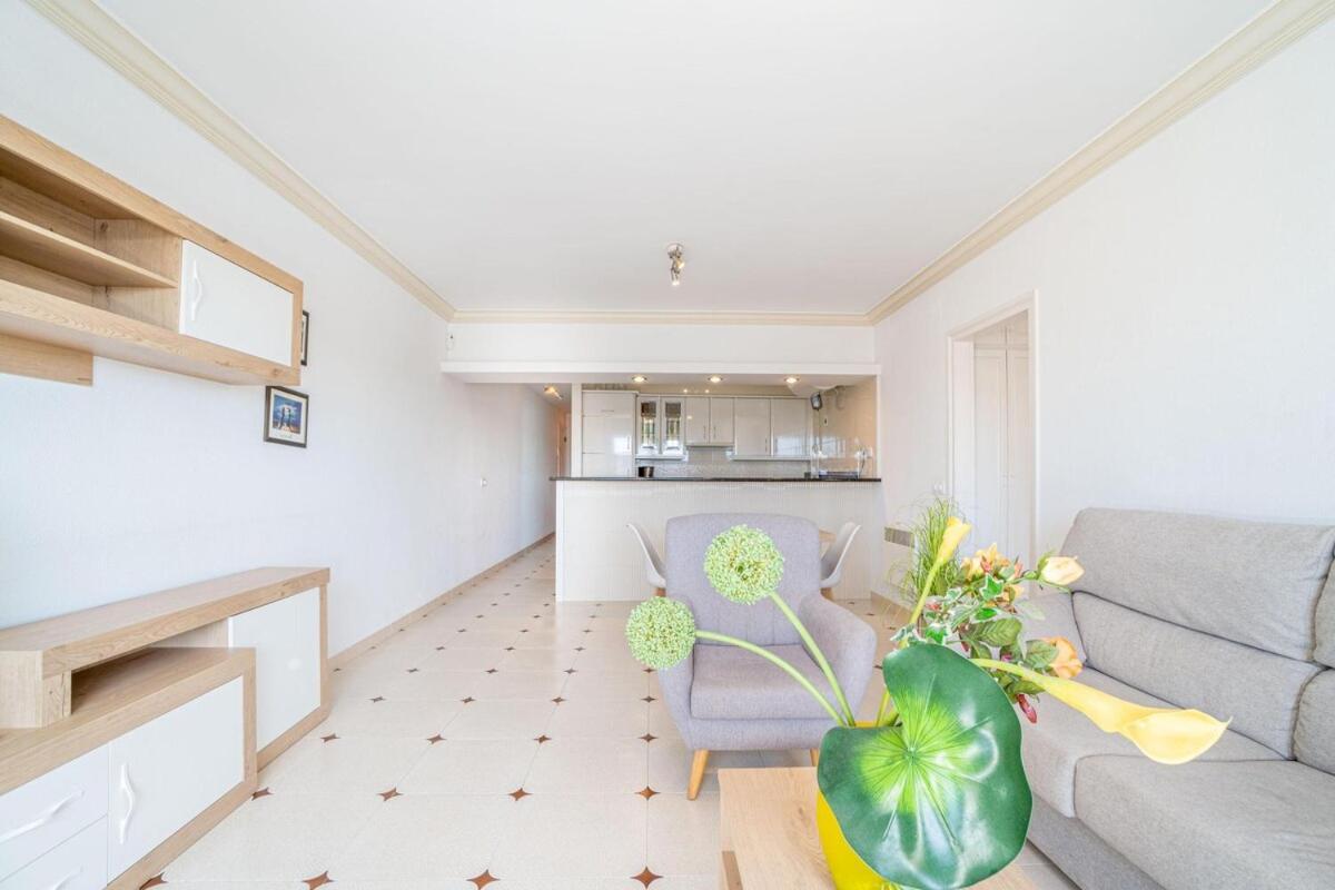 1005 Apartamento Con Vistas Al Lago San Maurici By Homeselectspain 엠푸리아브라바 외부 사진